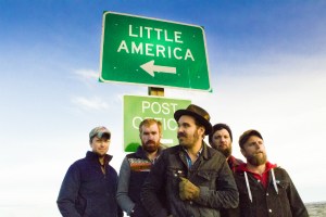Song Premiere: Red Wanting Blue, “Black Canyon”