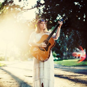 Album Premiere: Bronwynne Brent, Stardust