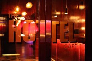 The Hotel Cafe: A Musicians’ Clubhouse