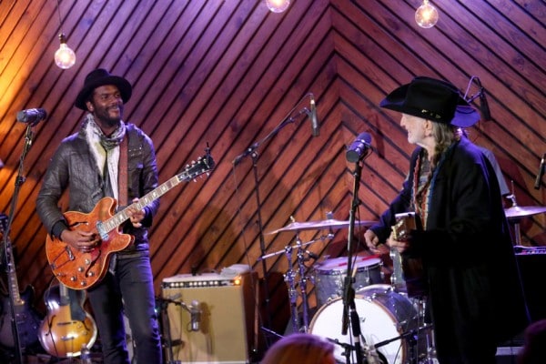 Gary Clark Jr. and Willie Nelson [Photo by Gary Miller]
