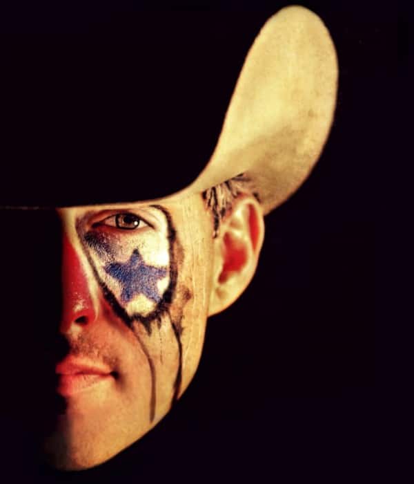 _images_uploads_gallery_AW_-_The_Underdog