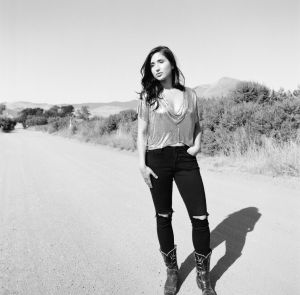 Weekly Discovery: Jade Jackson