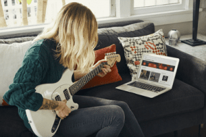 FENDER® Introduces Digital Learning Platform, FENDER PLAY™
