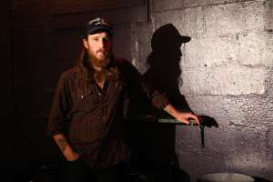 Alex Williams Shares Intimate New Studio Clip