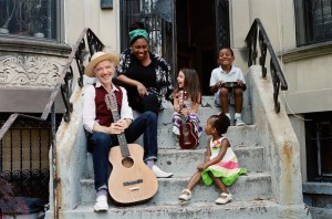 Listen to Billy Bragg, Valerie June Guest on Dan Zanes’ New Lead Belly Covers Album