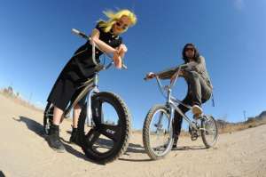 Better Oblivion Community Center Drop Video For “Dylan Thomas,” Announce Tour