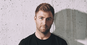 Teddy Robb Shares Acoustic Video For “Really Shouldn’t Drink Around You”