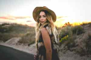 Country Singer Kylie Rae Harris Killed In Car Crash At Age 30