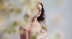 Charlee Remitz Unveils New Song “Love in America”