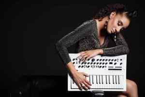 Urban-Jazz Pianist Kayla Waters Tops Billboard Singles Chart for the Third Time