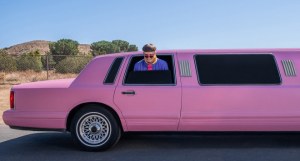 Oliver Tree Drops Infectious Single, “Cash Machine”
