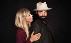 Drew and Ellie Holcomb Premiere Songbirds Foundation Vault Session