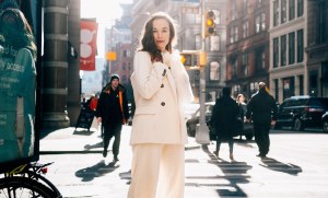 Margaret Glaspy Releases “Stay With Me,” Announces 2020 Tour Starting at SXSW