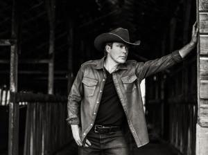 Clay Walker Keeps Working on New Music, and on the Farm