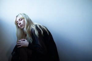 Ellis’ Debut Taps Into a Subtle, Reflective And Ethereal Vibe