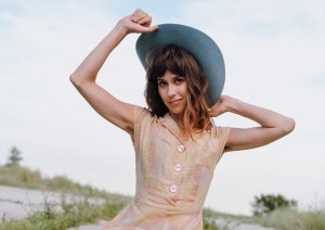 Daily Discovery: Michelle Billingsley Discusses Flaws and Songwriting on Candid “Portia”