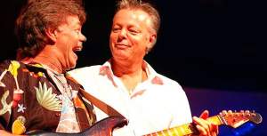 Tommy Emmanuel Premieres New Track,  “Sail On”