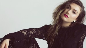 Elle Winter Reclaims Her Narrative With Debut EP, ‘Yeah, No’