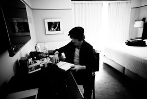 Jesse Malin Premieres New Track, “Backstabbers”