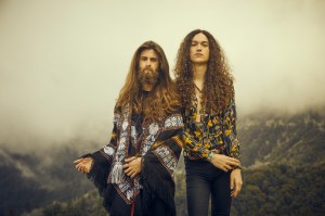 Crown Lands Drop “Howlin’ Back” With A Kaleidoscopic Visualizer