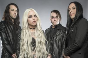 Stitched Up Heart Shares Stories Behind ‘Darkness’
