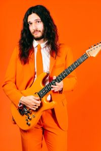 Zach Tabori Parodies Los Angeles Music Scene And Pays Homage To Live Performance On ‘Ensemble’