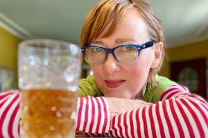 Jonatha Brooke Shares What Went Into Her ‘The Sweetwater Sessions’