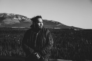 Sebastian Gaskin Gives Nod To Past Bops on His New Tune, “Snakehold”