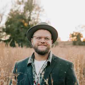 Cas Haley’s Latest Single “Kellie’s Song” Offers Positive Vibes For Those In Need