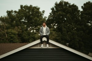 Chase Wright Thinks Back to College Days on New Single, “My Kinda Morning”