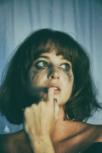 LA Singer-Songwriter Emma Taylor Puts a Spin on Sad Girl Music With New Single “Makeup”