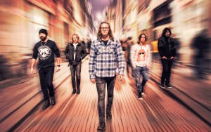 Candlebox Collabs with Peter Cornell on “Let Me Down Easy”, New Record Slated for 2021