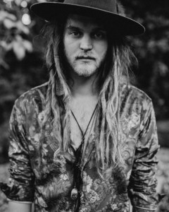 Dirt Miller Bares His Teeth Premiering Fightback Anthem, “Blinded by Substance”