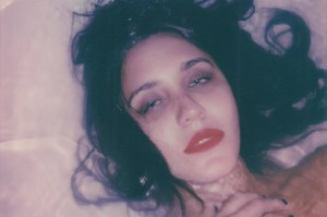 Jesse Jo Stark reflects on her life in recently released single, ‘Die Young’