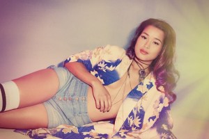 Raquel Lily Shares “Heartstrings,” A Soulful, Shrooms-Inspired Love Song