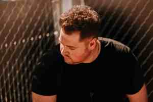 The Voice Alum, Jon Mullins Shares Second Heartbreaking Chapter, “Get To You”