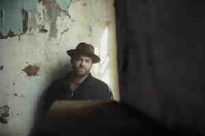 Momentum Continues to Drive Lee Brice’s Passion for Songwriting