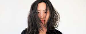 Su Lee Perseveres With Celestial New Song, “Wide Awake”