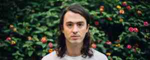 Glitterer Mirrors the World with Noisy Improv on Second Record ‘Life is Not a Lesson’