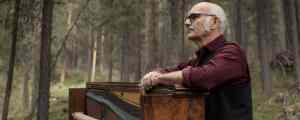 Ludovico Einaudi’s Piano Accompanies Frances McDormand’s Travels in ‘Nomadland’