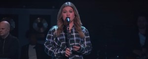 Kelly Clarkson Ordered To Pay Ex-Husband Brandon Blackstock $200,000 Monthly Spousal & Child Support