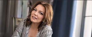 Martina McBride Gears Up for The Joy Of Christmas 2021 Tour