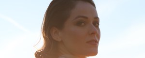 Premiere: Jillian Jacqueline Sings of Love’s Disappearing Act on Latest Single “Magic”