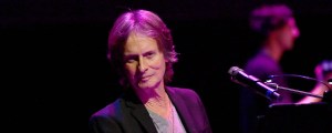 Brett Tuggle, Fleetwood Mac Keyboardist, Dies at 70