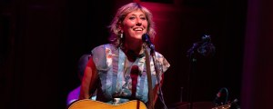 Watch: Pete Townshend Joins Martha Wainwright on Joni Mitchell’s “Both Sides Now”