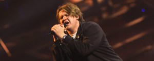 Lewis Capaldi Shares Long-Teased New Single ‘Pointless’