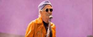 Remember When: Keith Richards Falls from a Coconut Tree (2006)