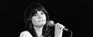 5 Songs You Didn’t Know Linda Ronstadt Wrote Since Her New Union Ramblers Days