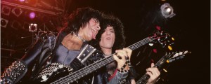 Gene Simmons Performs with Former KISS Guitarist Bruce Kulick