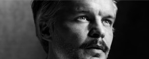Review: The Tallest Man On Earth Makes a Bow On Henry Street